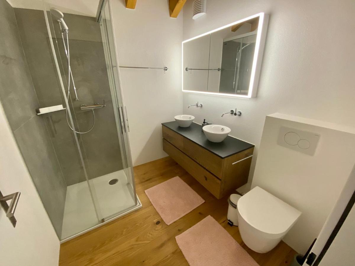 Moderne Dachwohnung Naehe Zermatt Mit Balkon Täsch Esterno foto