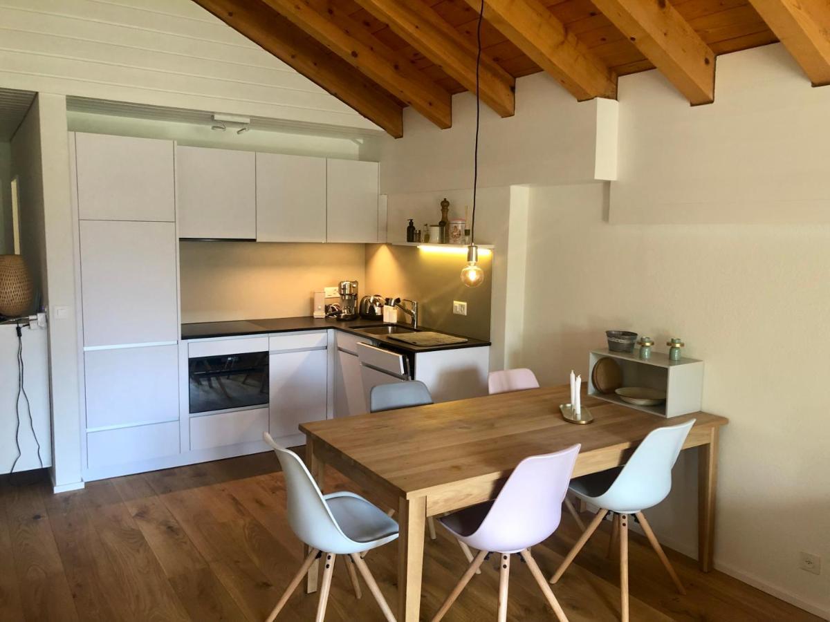 Moderne Dachwohnung Naehe Zermatt Mit Balkon Täsch Esterno foto